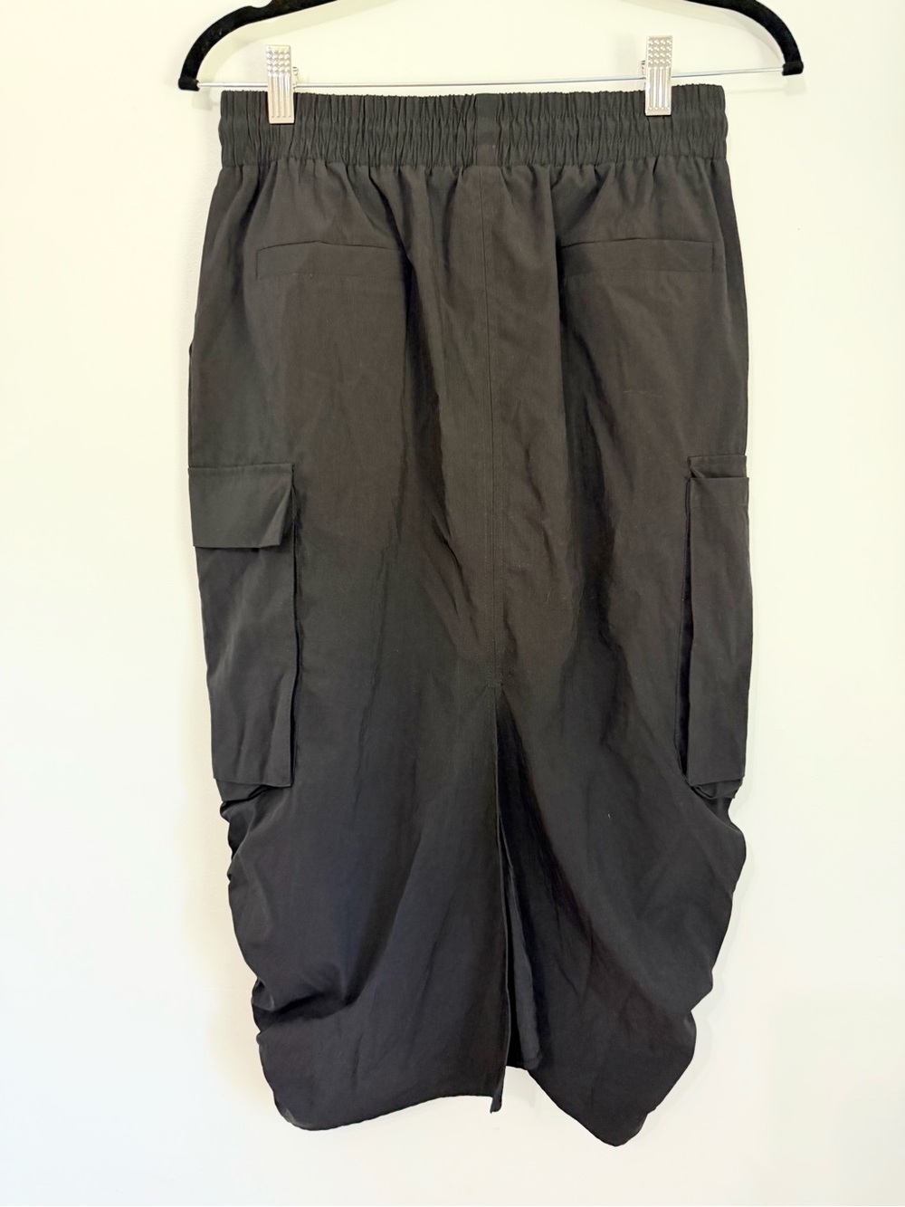 Anthropologie parachute midi skirt black size small NWT - Picture 2 of 3